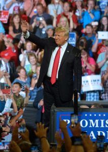 estadounidenses apoyan a Trump